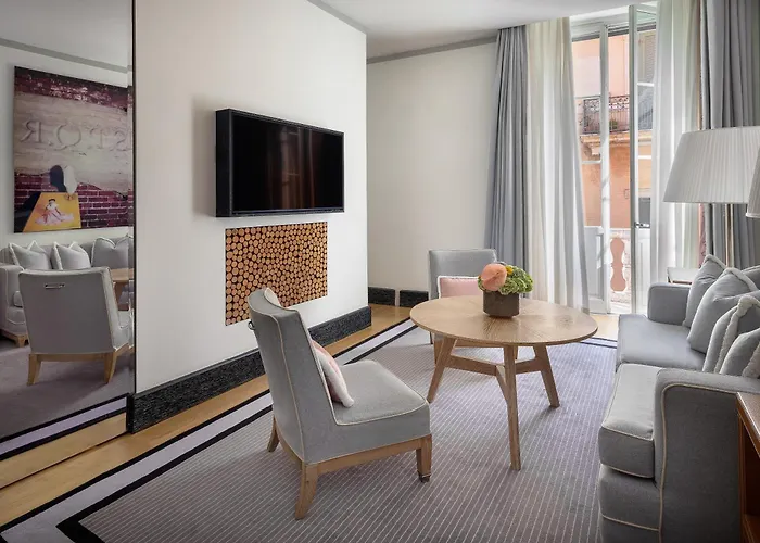 Apart Otel Portrait - Lungarno Collection Roma