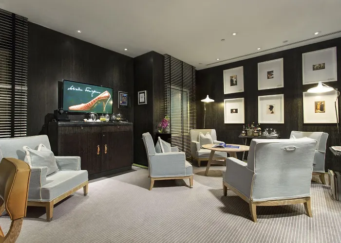 Apart Otel Portrait - Lungarno Collection Roma